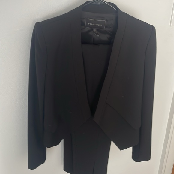 BCBG pantsuit - Picture 2 of 9